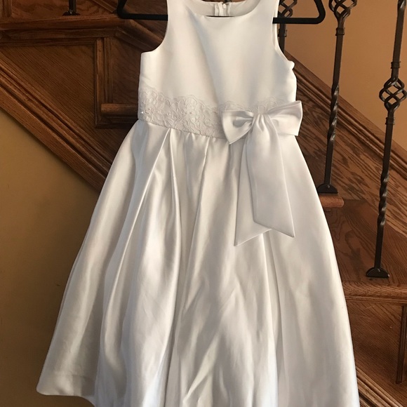Us Angels Other - White dress Us Angels Other - White dress